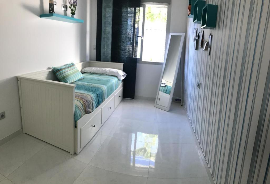 Villa Luxury - Private Pool - Wifi - Solarium Alicante Eksteriør billede