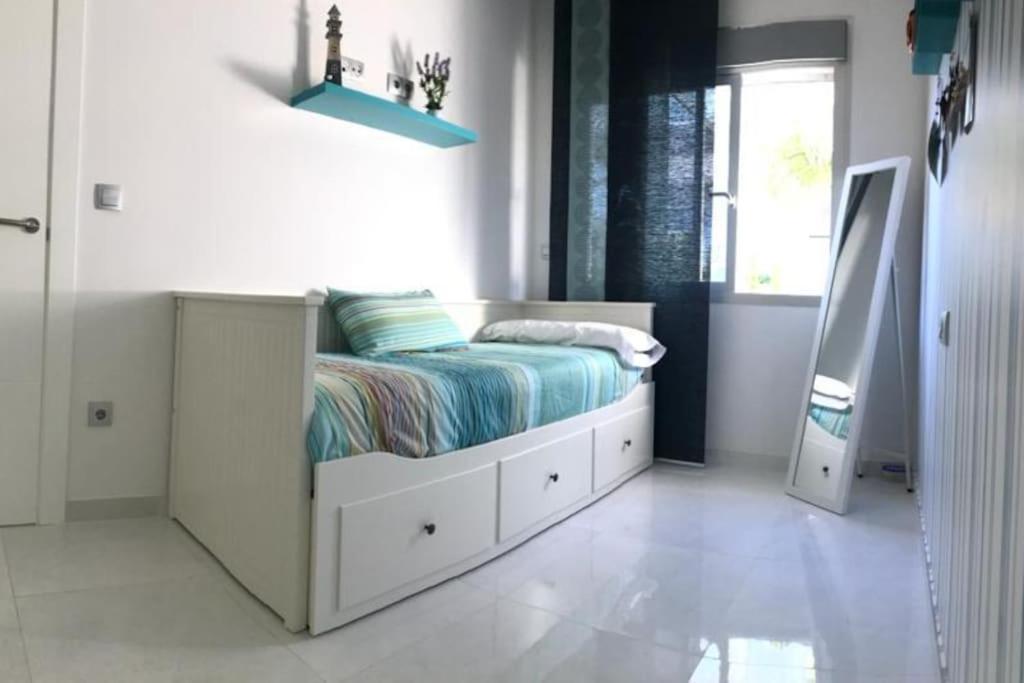 Villa Luxury - Private Pool - Wifi - Solarium Alicante Eksteriør billede